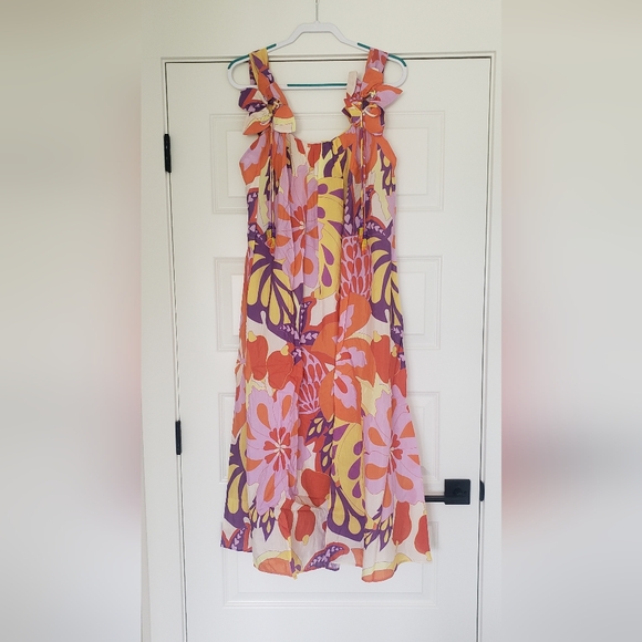 Farm Rio Dress - Picture 4 of 8